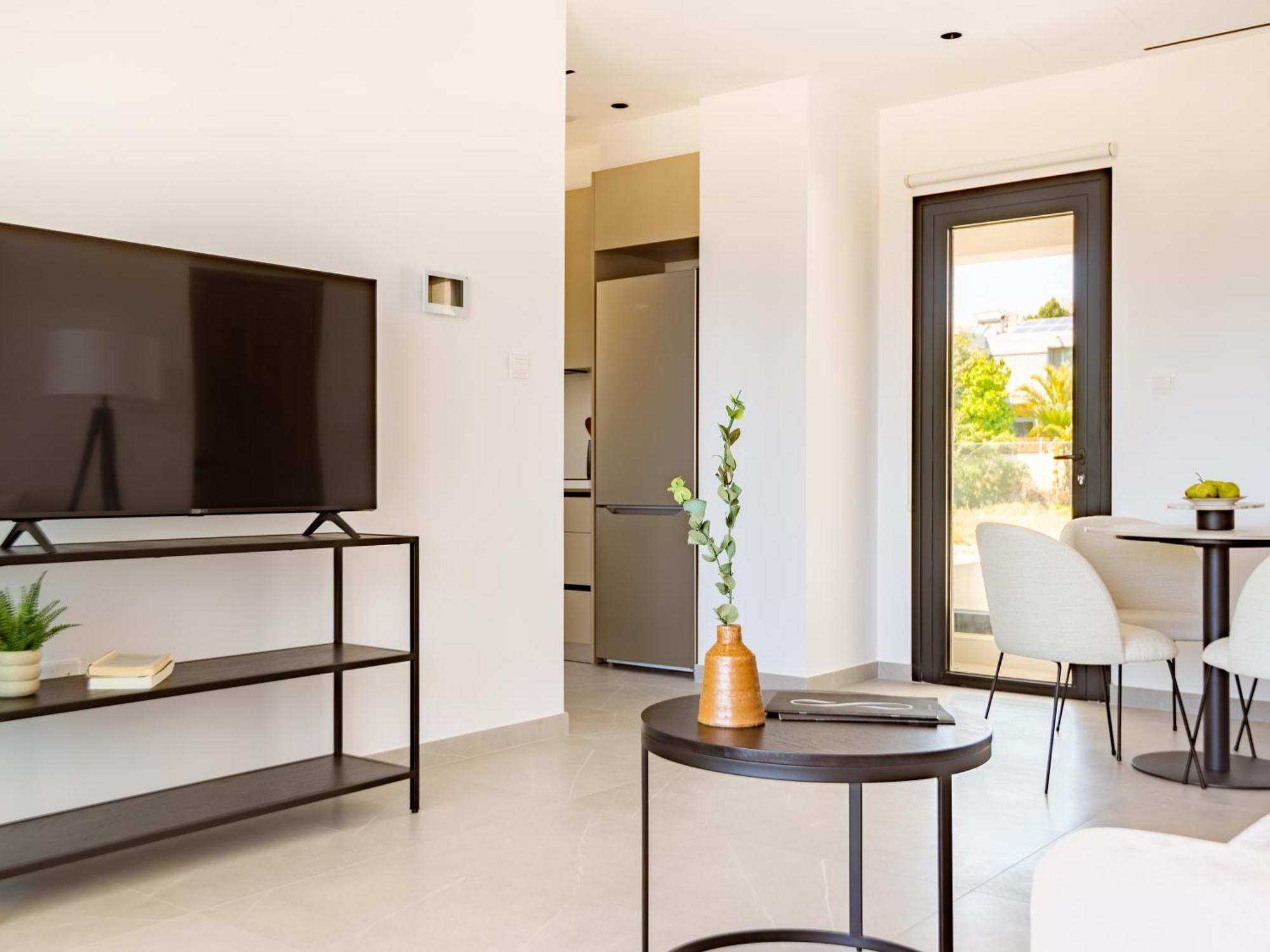 Sanders Eduardovich Apartment Limassol